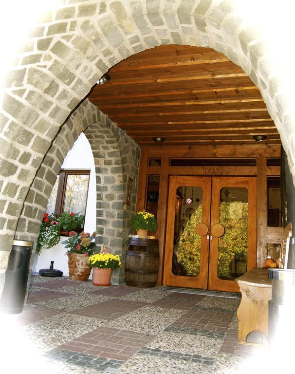 Hotel - Reweschnier Kusel Екстер'єр фото