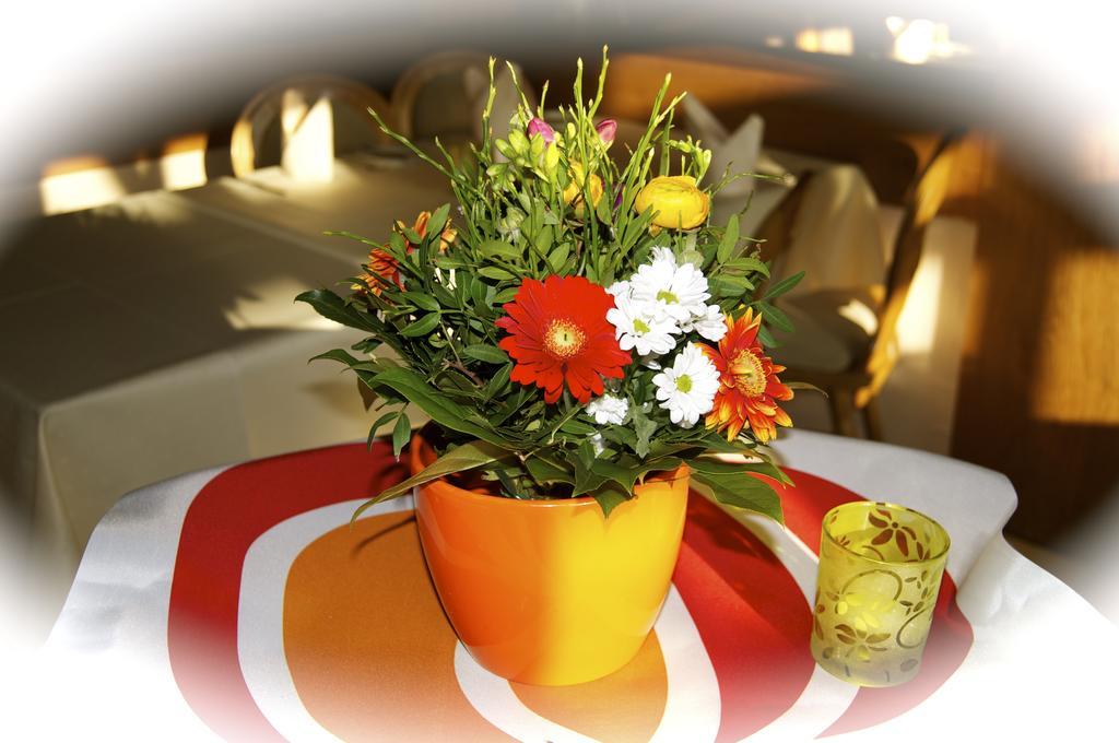 Hotel - Reweschnier Kusel Екстер'єр фото